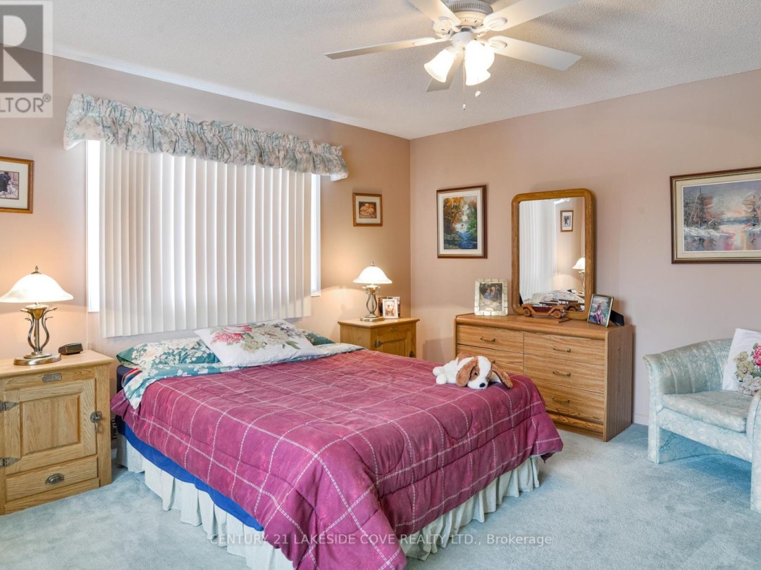 1 - 11 LAGUNA PARKWAY, Lake Simcoe