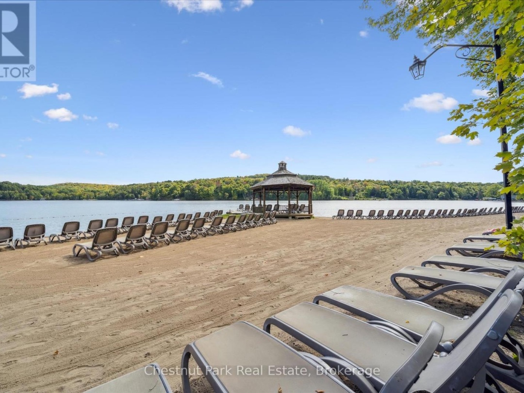 31-303 - 1235 DEERHURST DRIVE, 