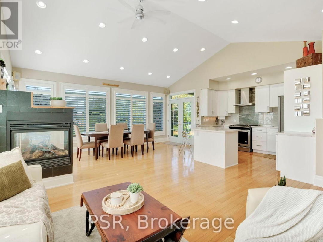 2884 SUNNYDALE LANE, 
