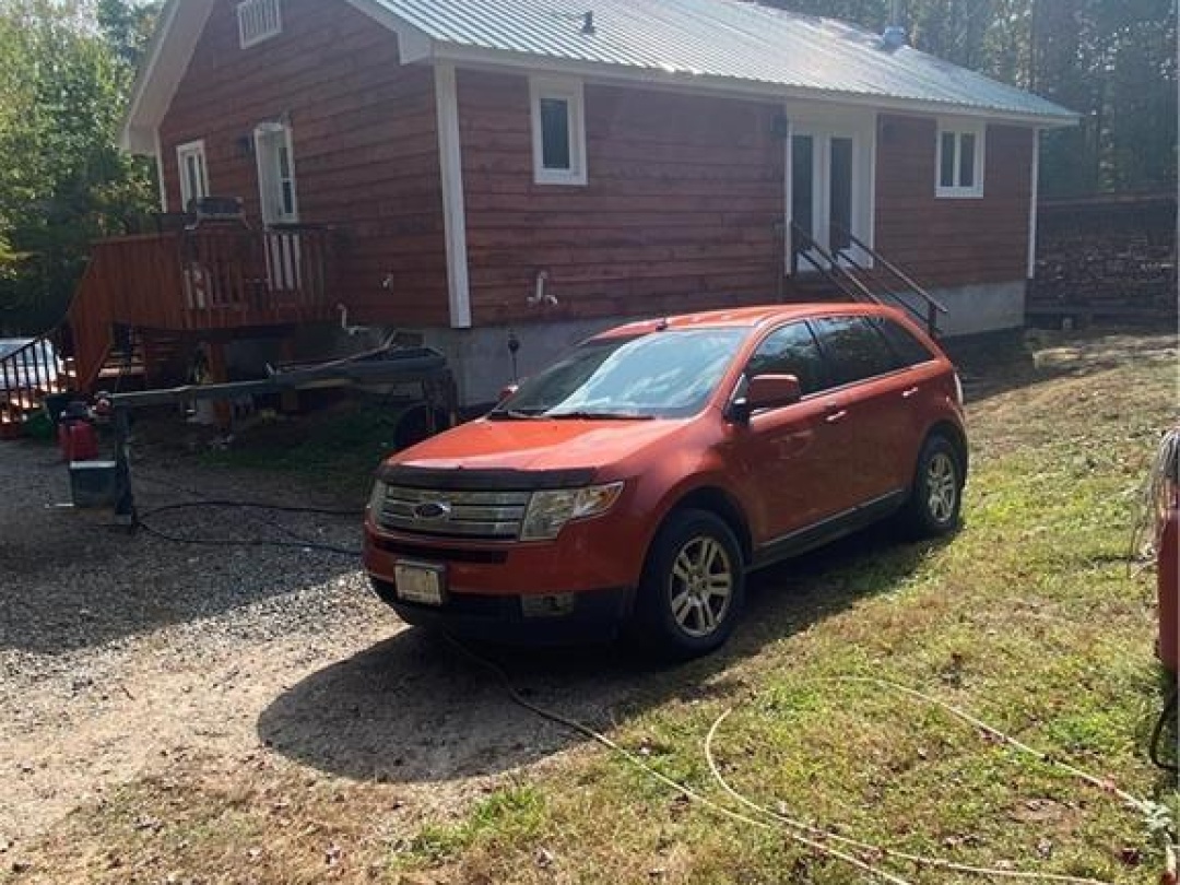 1070 VANKOUGHNET ROAD Road, 