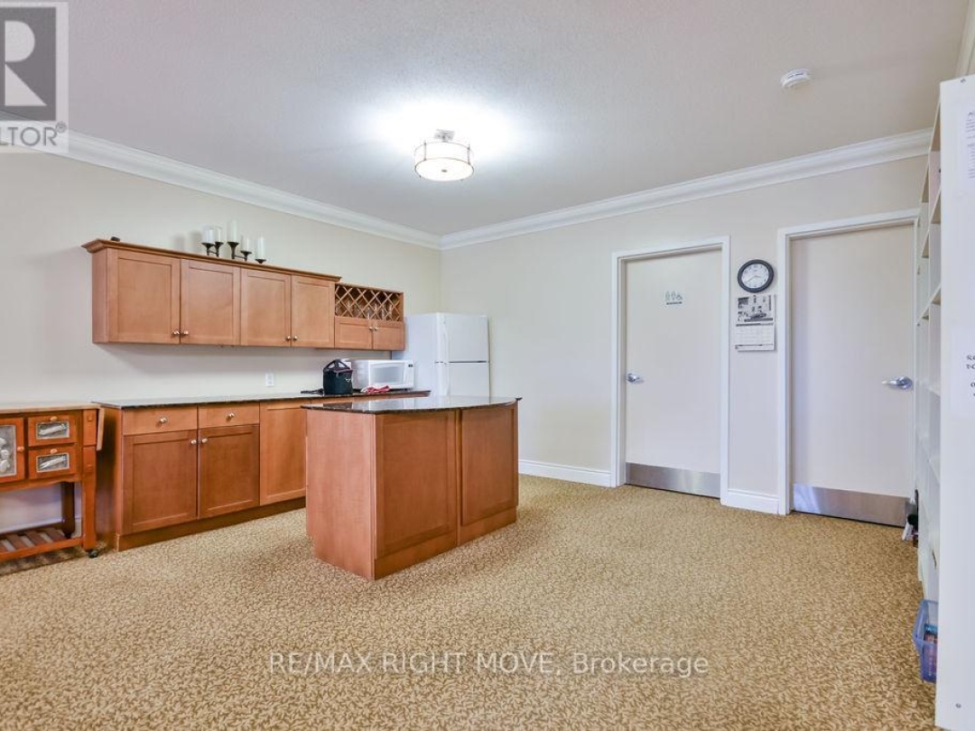 410 - 140 CEDAR ISLAND ROAD, 