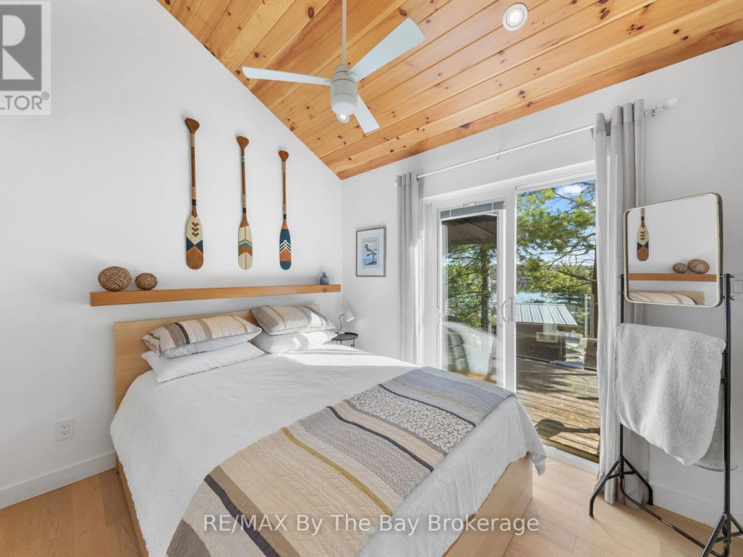 18152 GEORGIAN BAY SHORE, 