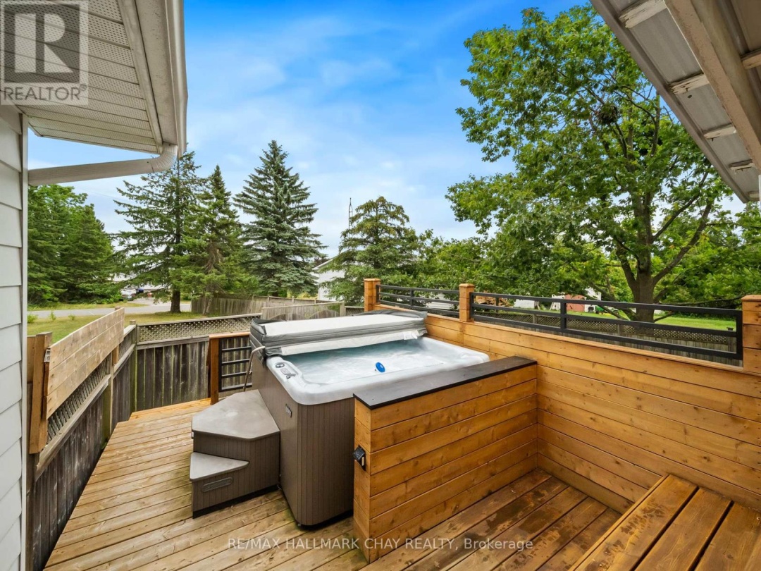 5 DEMONT DRIVE, 