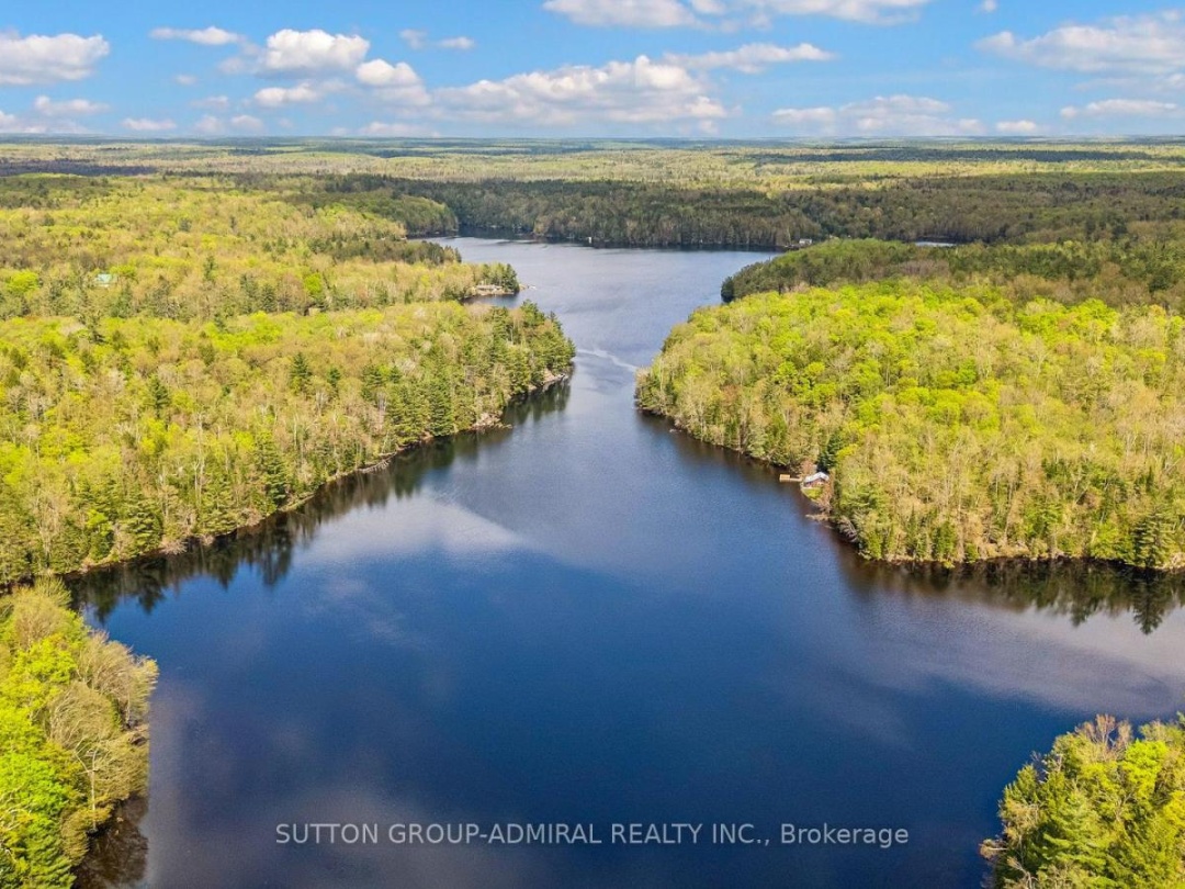 1023 KIRKPATRICK LANE, Muskoka River
