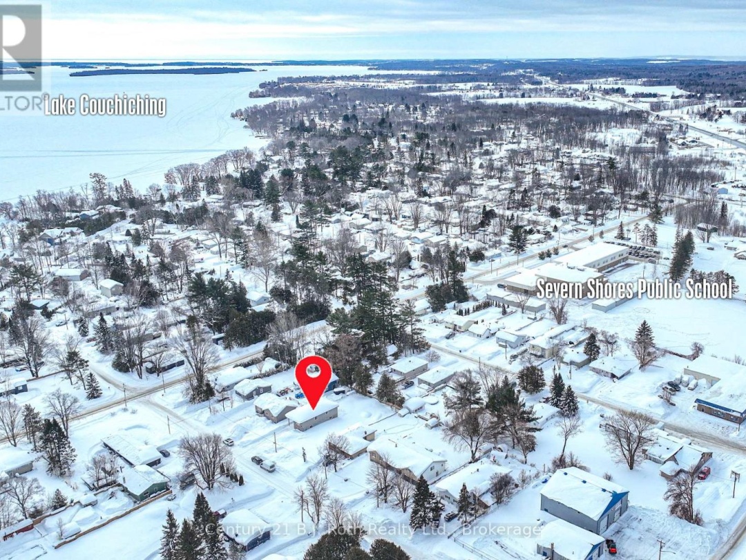 3382 Azcona Avenue, Severn