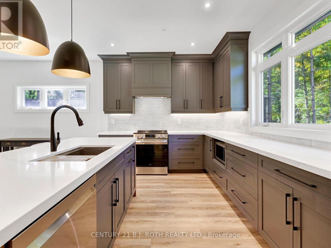 7377 DAVY DRIVE, 