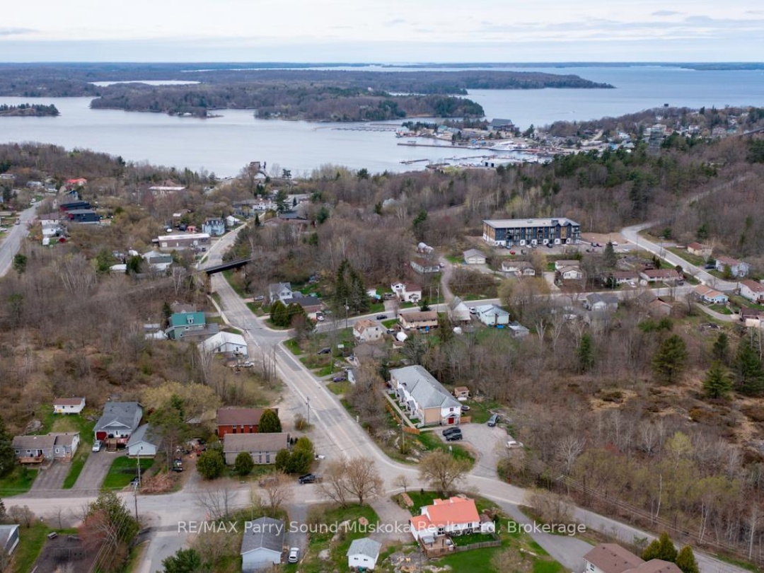 2 Melissa Street, Parry Sound