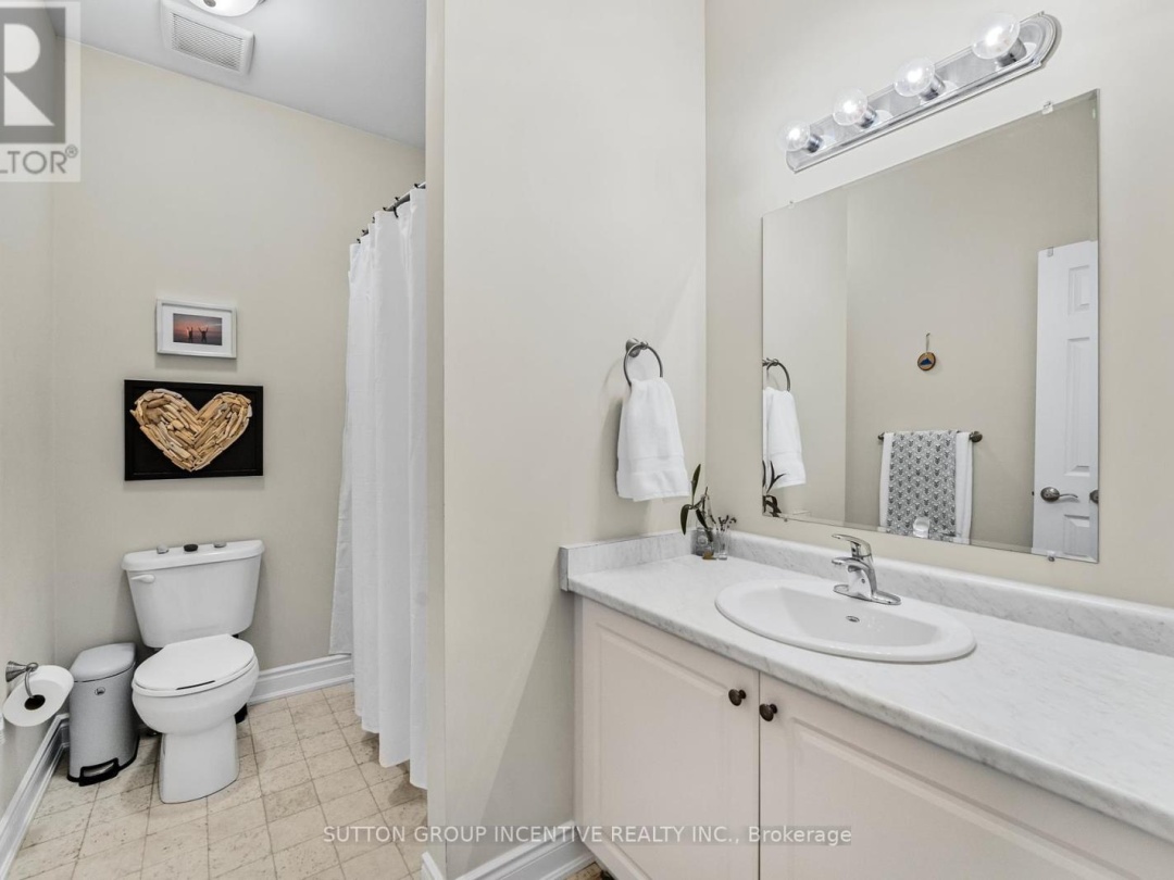 104 Lily Drive, Orillia