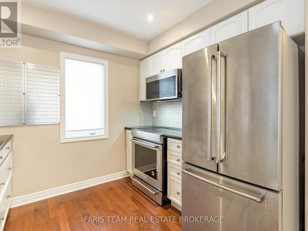 44 MARINA VILLAGE DRIVE, 