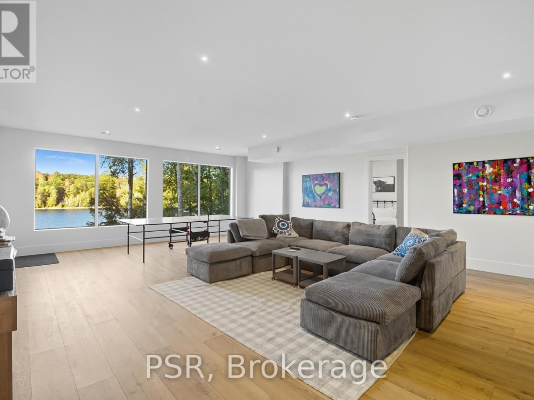 1399 BAYBREEZE LANE, 