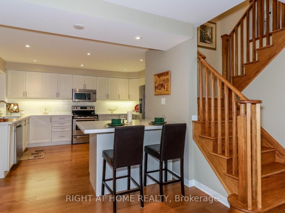 28 Masters Crescent, Georgian Bay