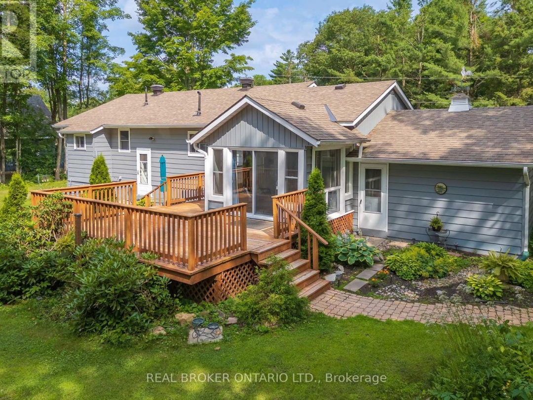 145 BLANCHARD STREET W, 