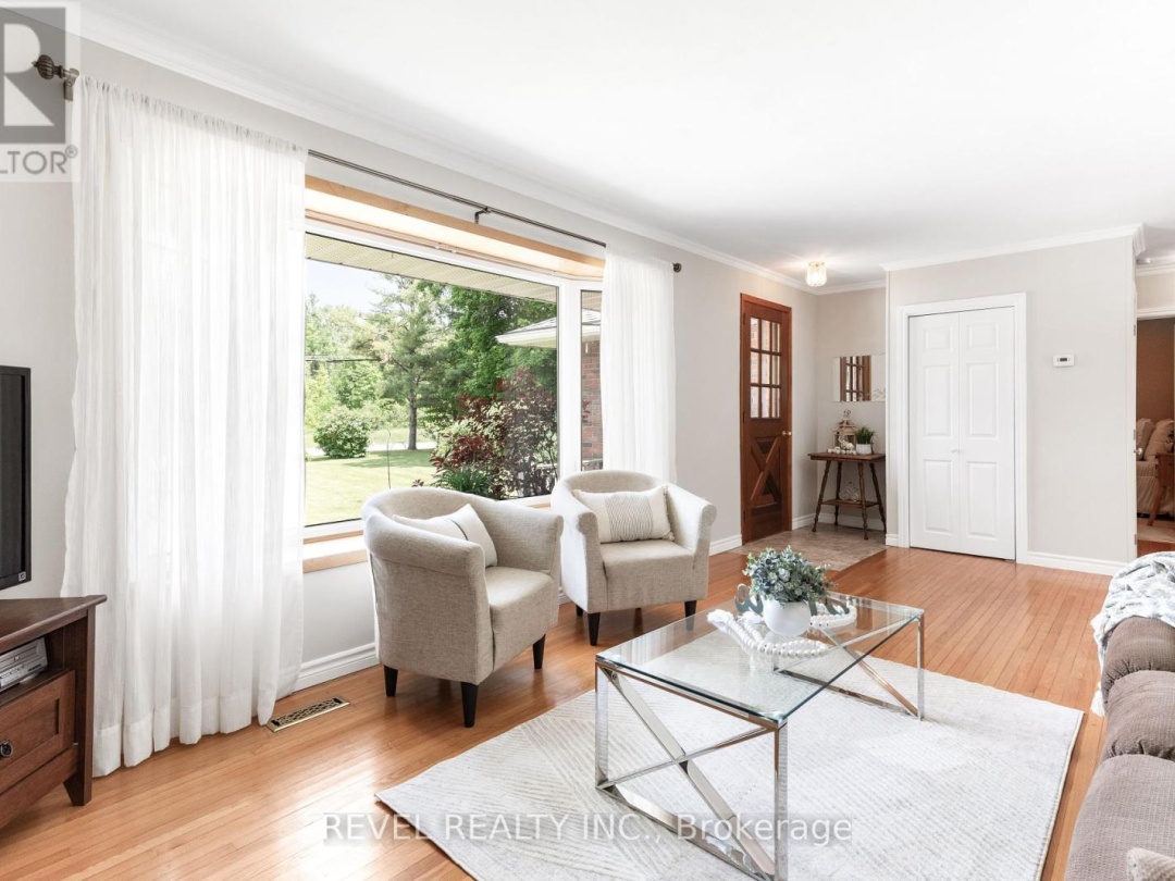 2796 COUNTY RD 48, 