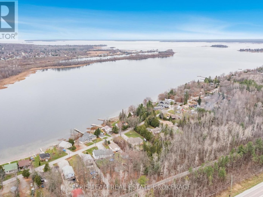121 MITCHELLS BEACH ROAD, 
