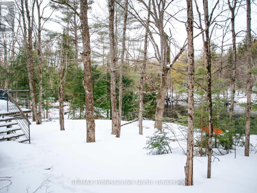 1114 RIVER HAVEN ROAD N, Muskoka River
