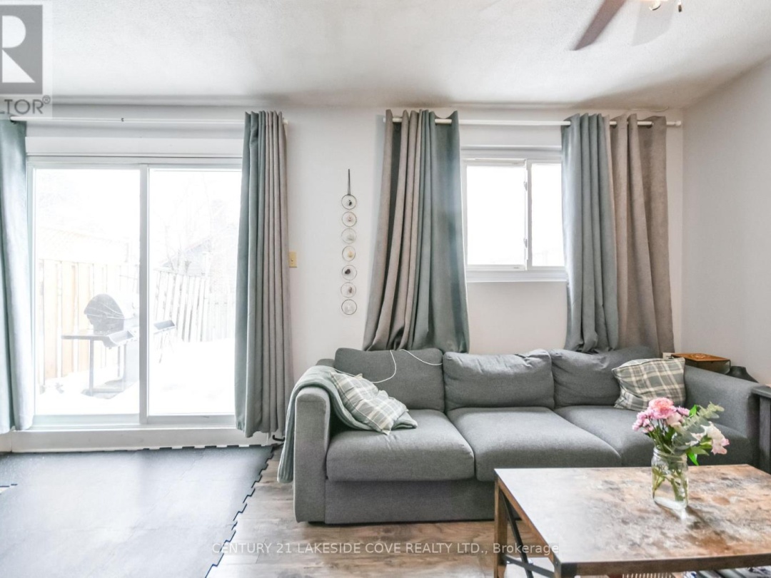 18 - 67 FITTONS ROAD E, Orillia