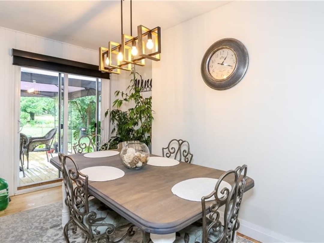 14 CONDER Drive, 