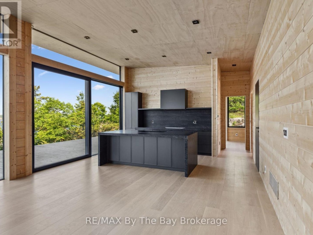 11324 ISLAND 1810/BONE ISLAND, 