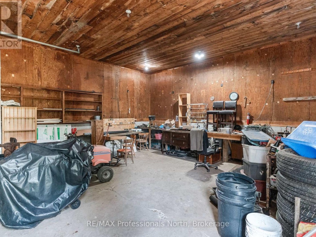 3866 DEEP BAY ROAD, 