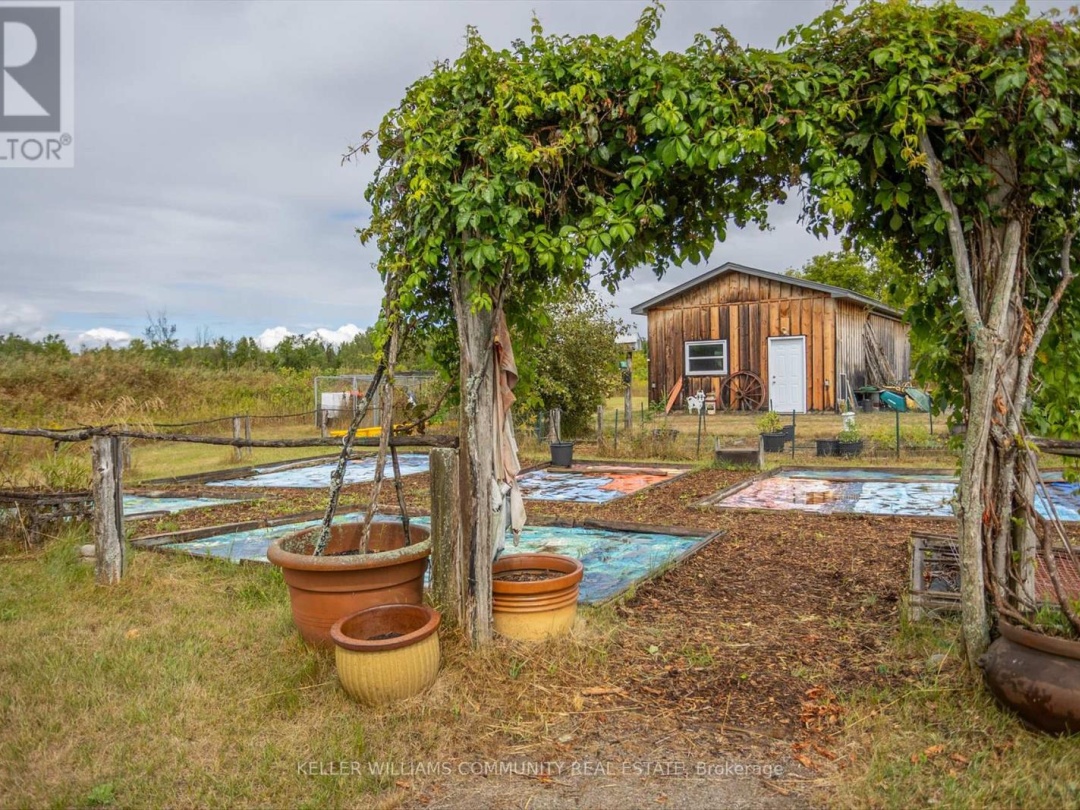 372 COUNTY ROAD 41 ROAD, 