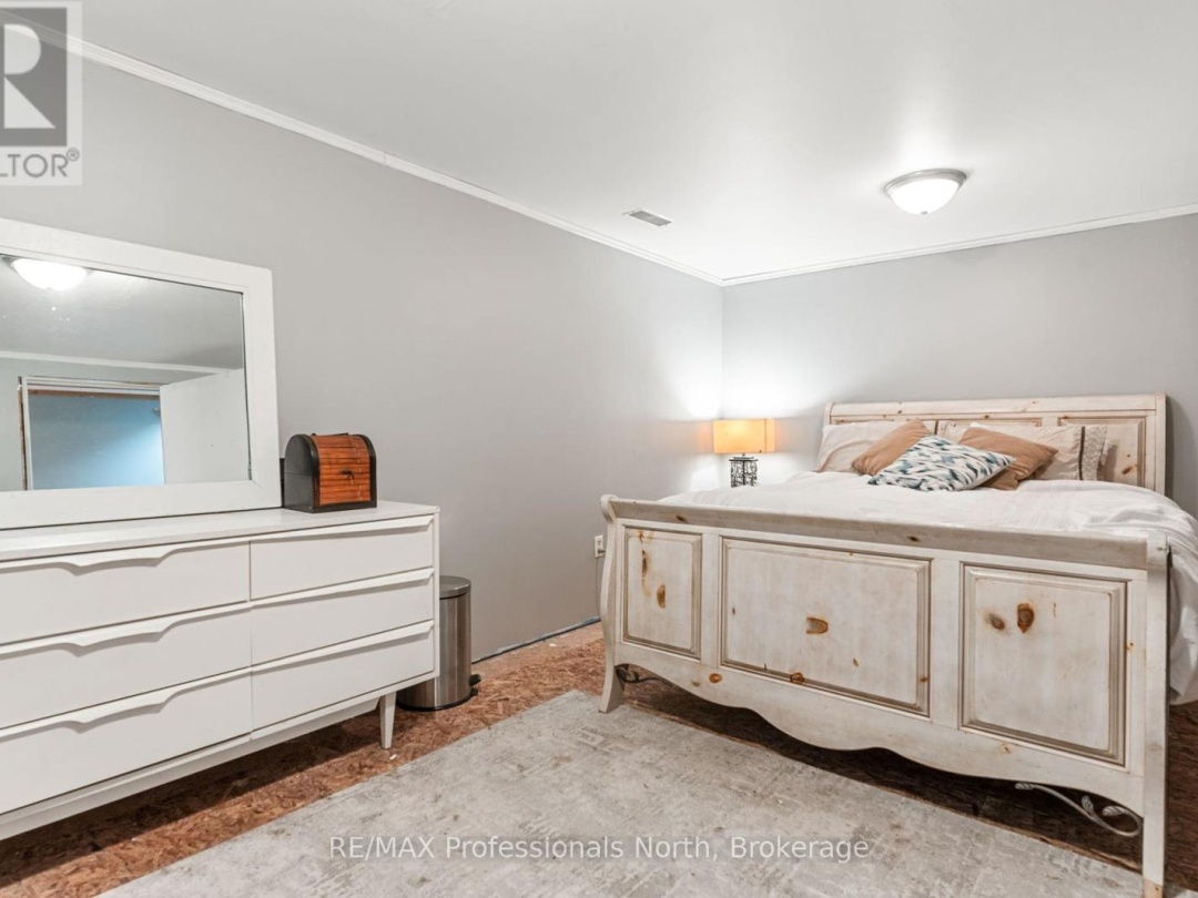 3866 DEEP BAY ROAD, 