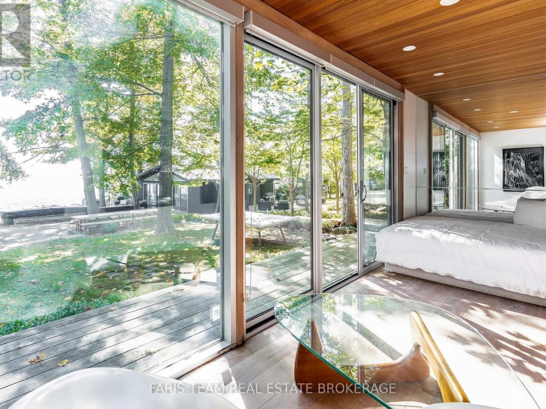 45 IVY LANE, 