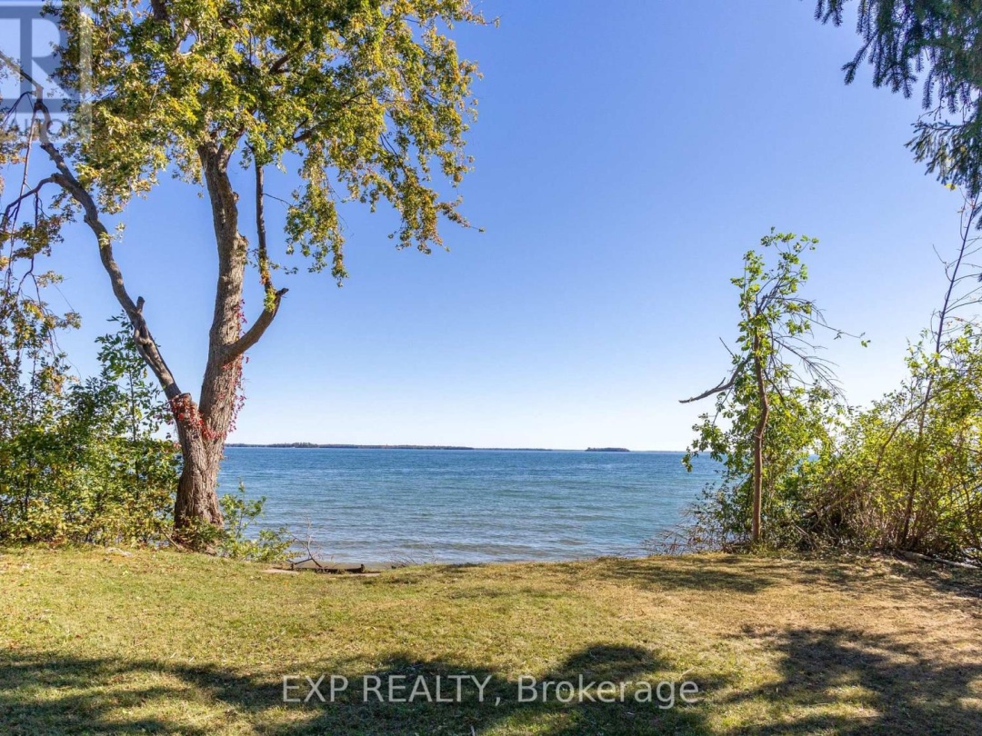 255 MOON POINT DRIVE, 