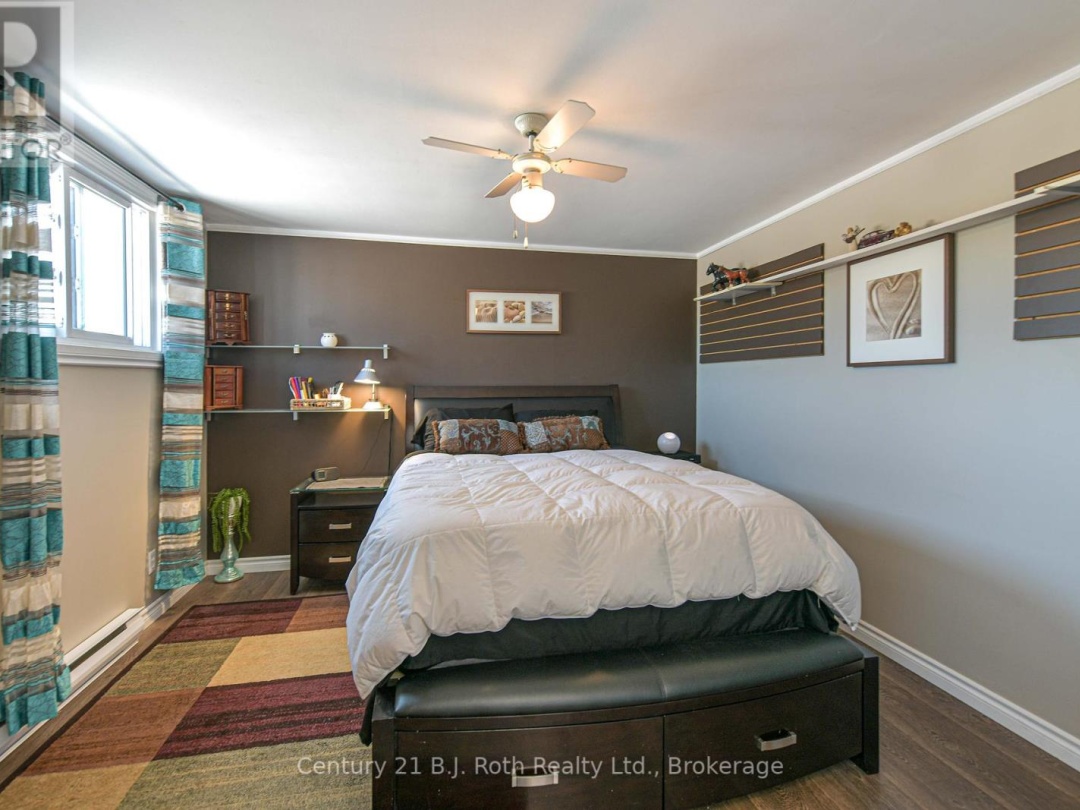 21 - 40 VICTORIA CRESCENT, 