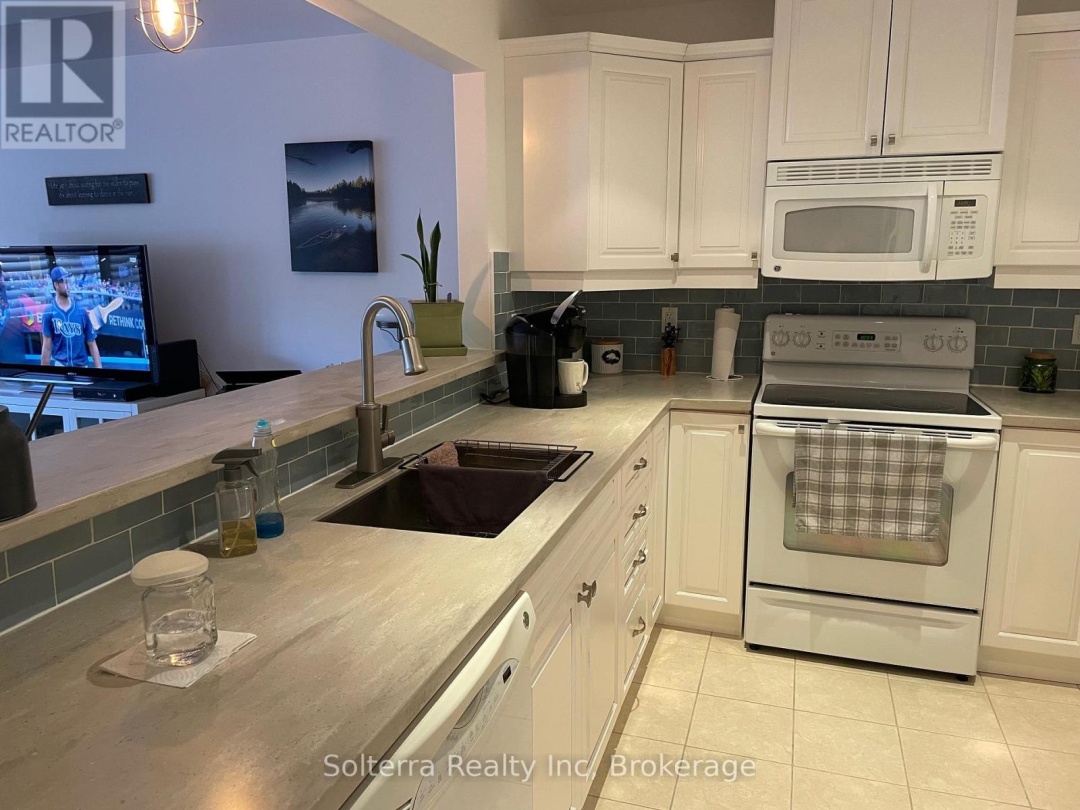 UNIT #208 - 130 STEAMSHIP BAY ROAD, 