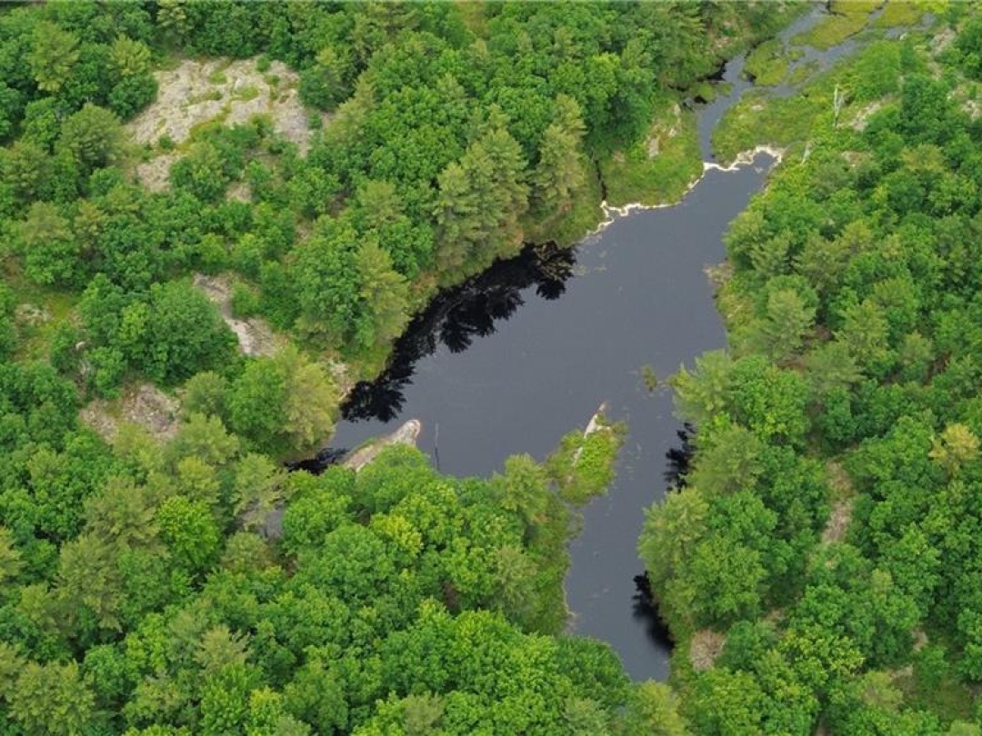 3950 Severn River Shore, Severn Lake