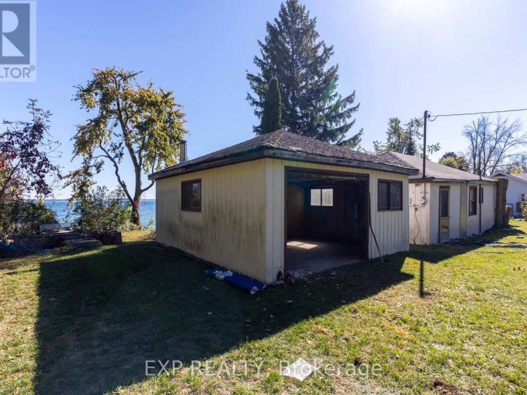 255 MOON POINT DRIVE, 
