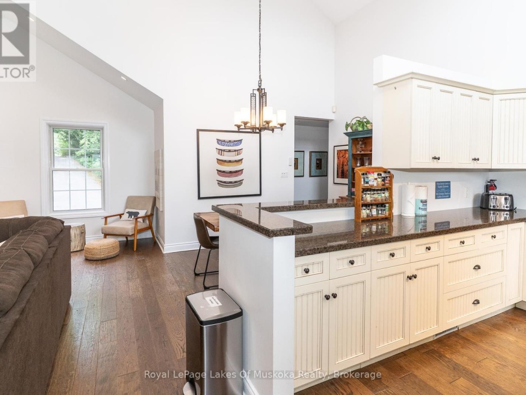 49 PINETREE ROAD, 