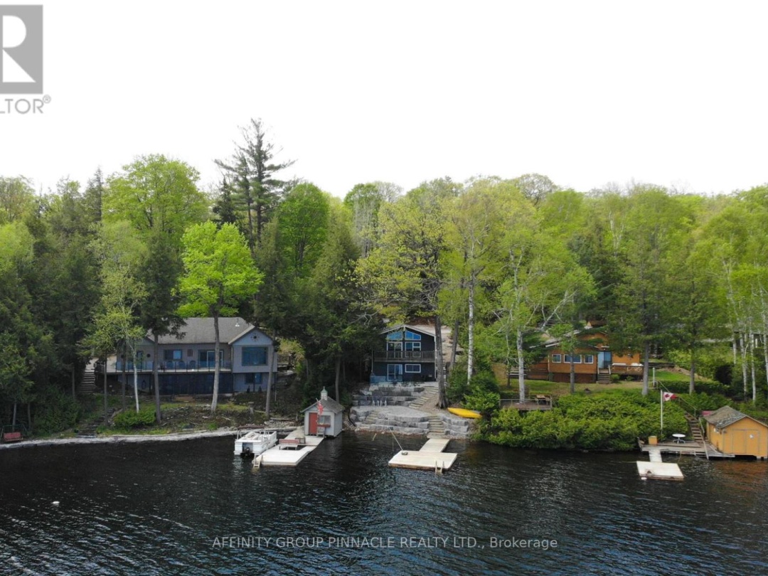 1403 Crystal Lake Road, Crystal Lake