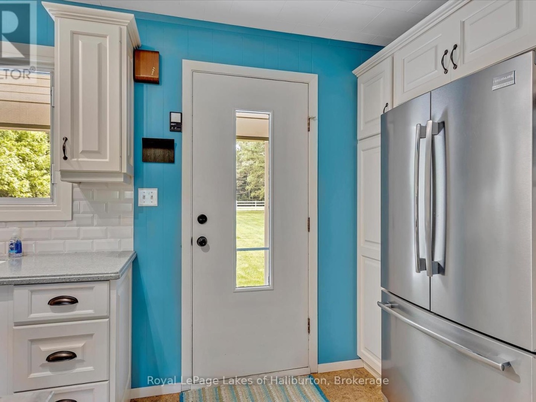 1093 LAMAR DRIVE, 