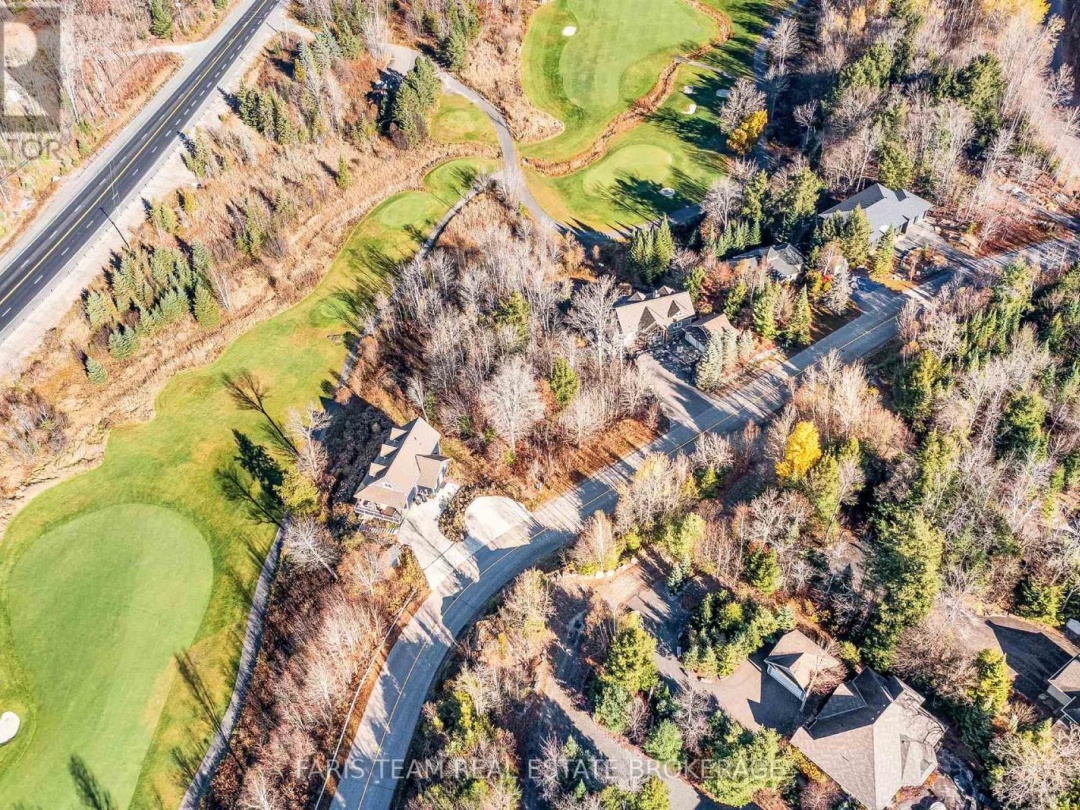 19 DEERHURST HIGHLANDS DRIVE,