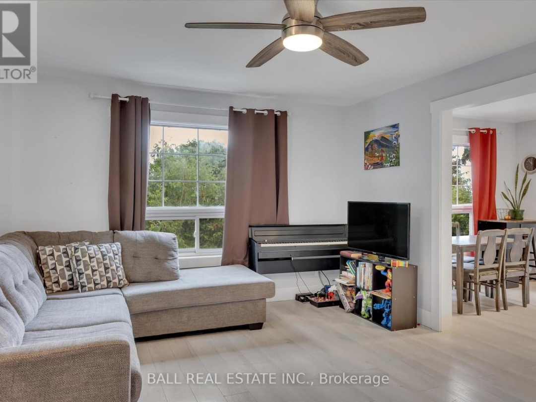 32 CHERRYHILL STREET, 