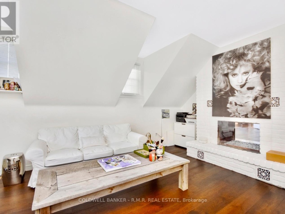 10 ARMITAGE AVENUE, 