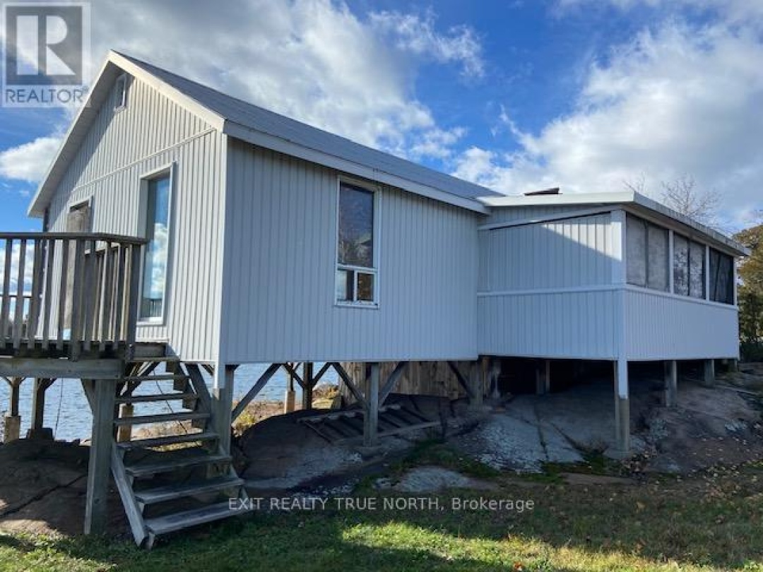 2 Is 320 Georgian, Georgian Bay