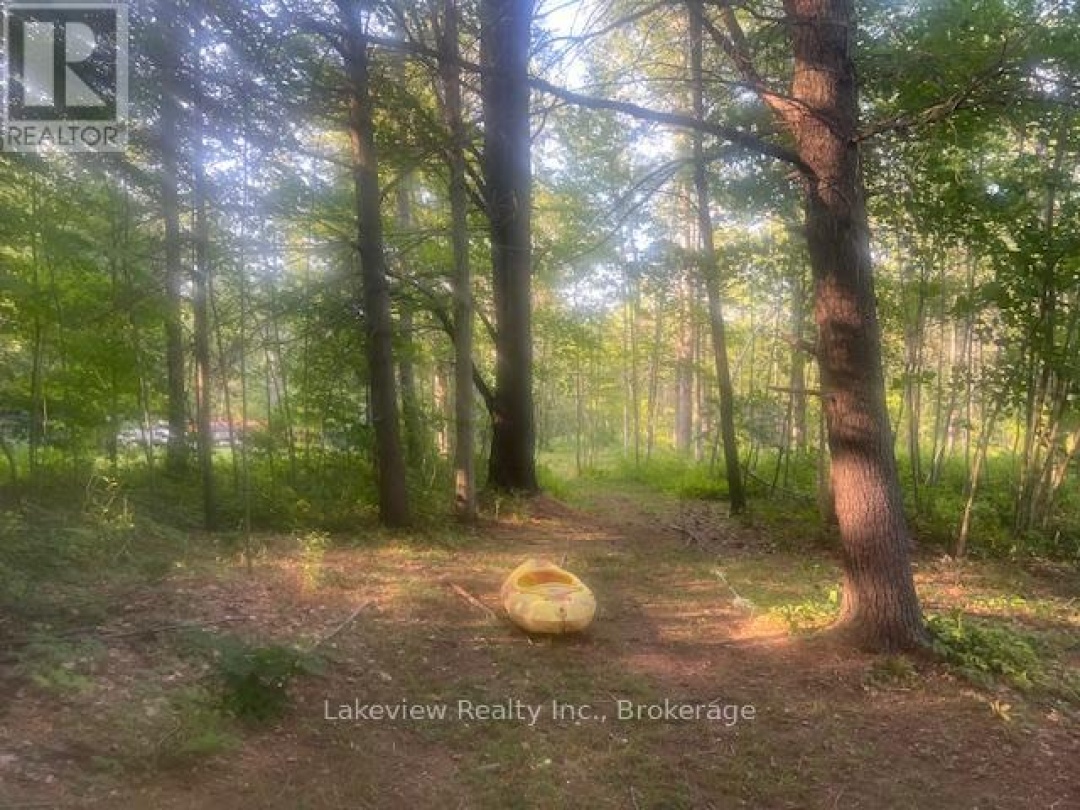 1078 SOUTH KAHSHE LAKE ROAD E, 