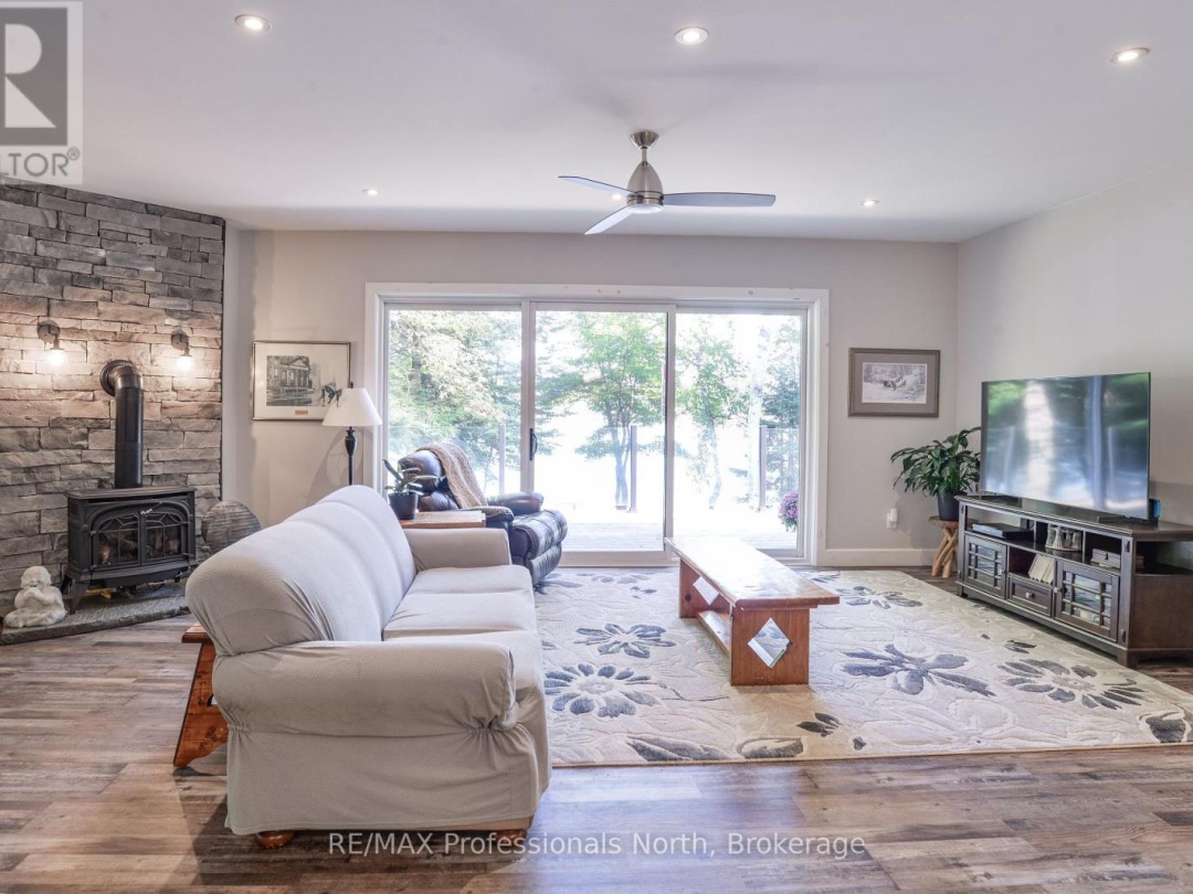 1111 Merrick Drive, Wood Lake
