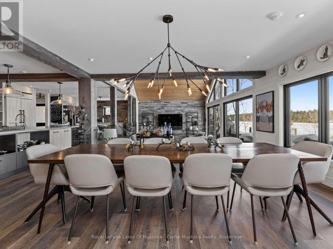 305 Wapaska Crescent, Lake Muskoka