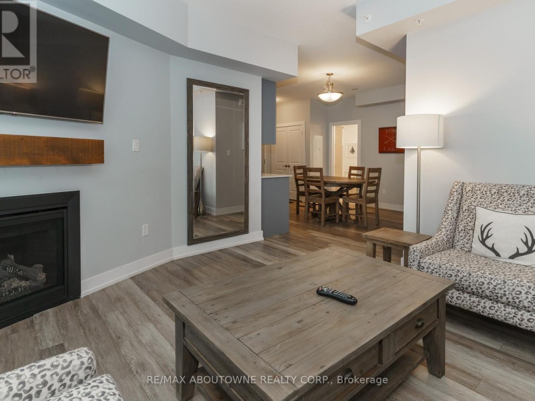 332 - 25 PEN LAKE POINT ROAD, 