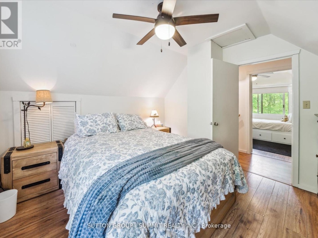 17 SUGARBUSH LANE, 