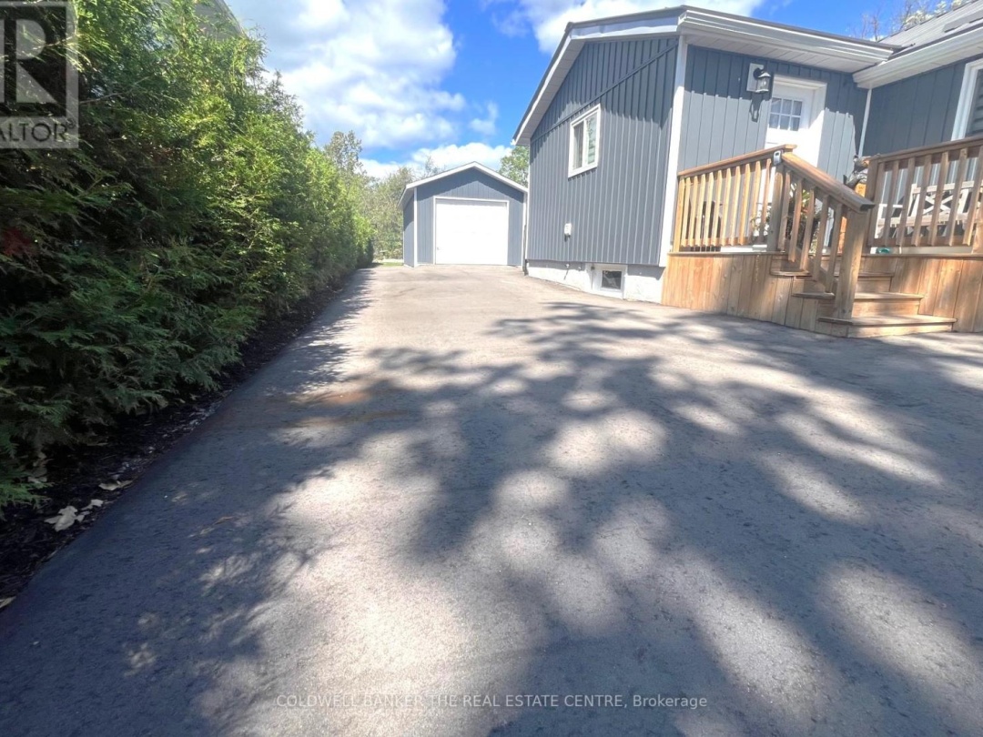 55 PRINCE STREET W, 