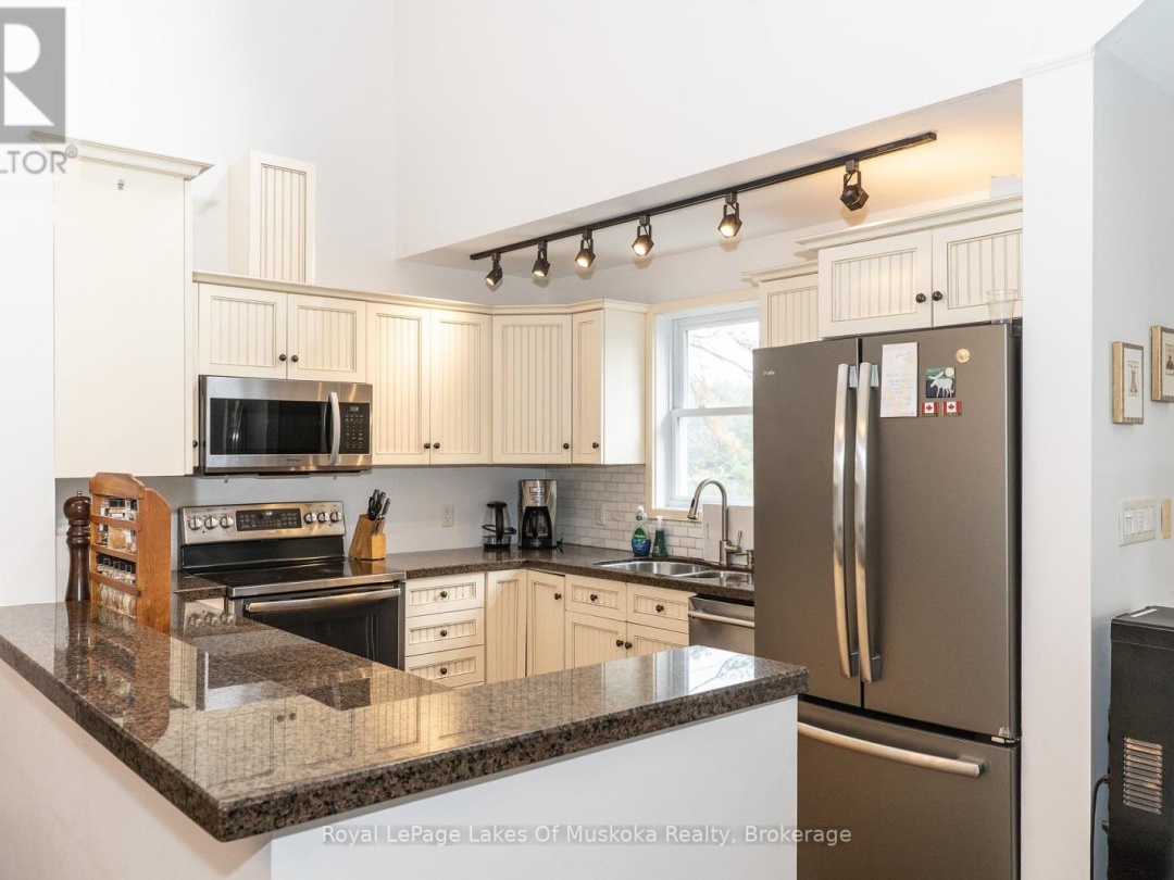 49 PINETREE ROAD, 