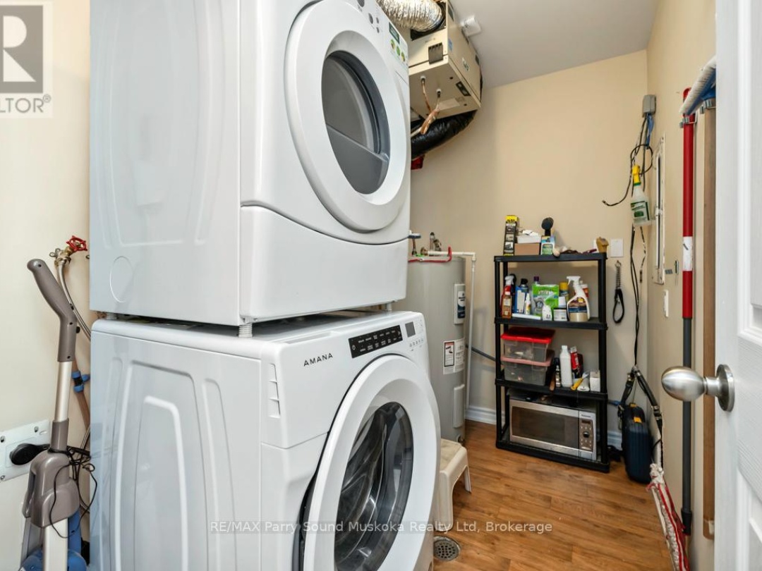 17 - 25 SEGUIN PLACE, 