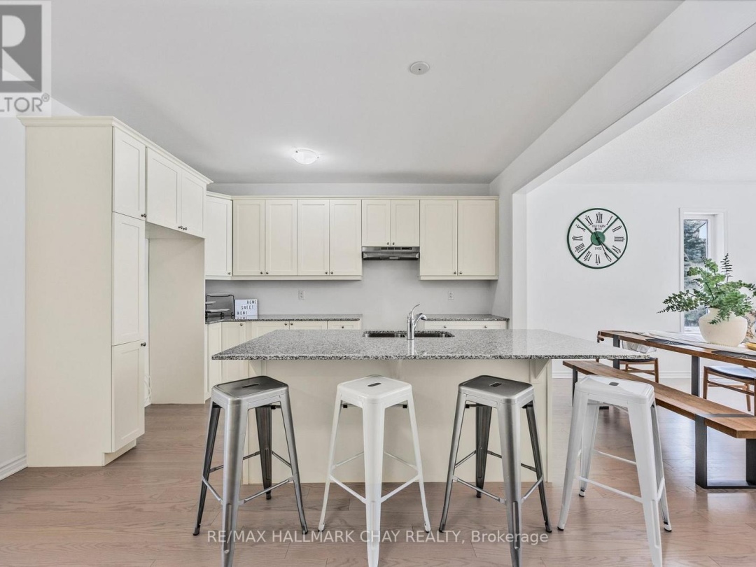 12 DYER CRESCENT, 