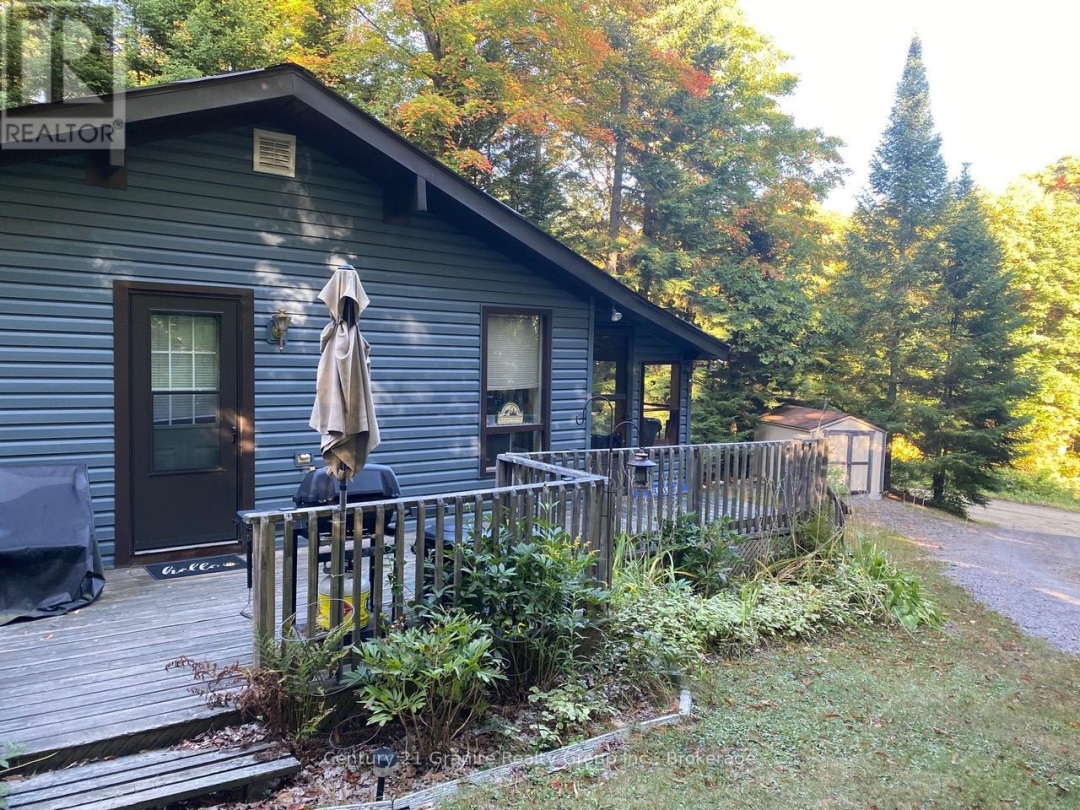 1052 KENSINGTON ROAD, 