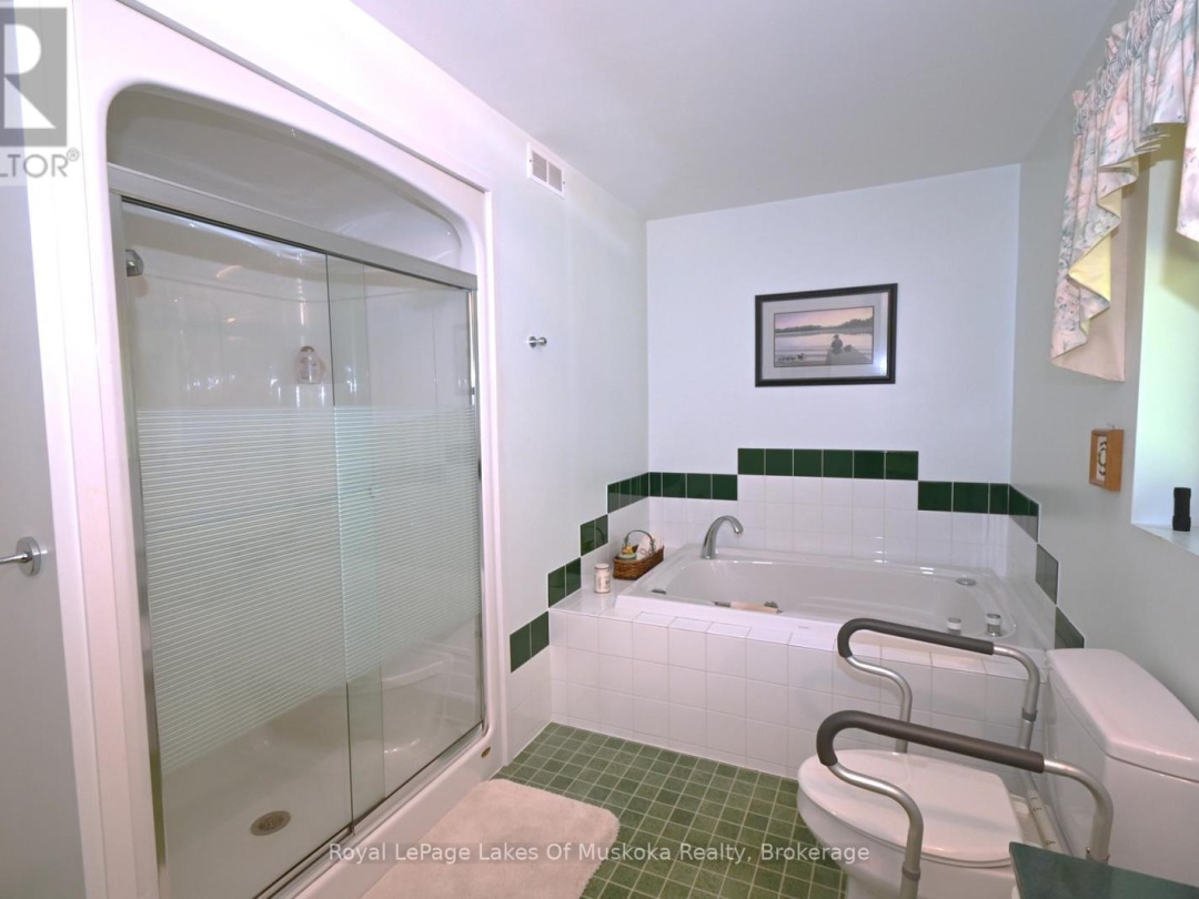 1070 SPENCE LAKE ROAD, 