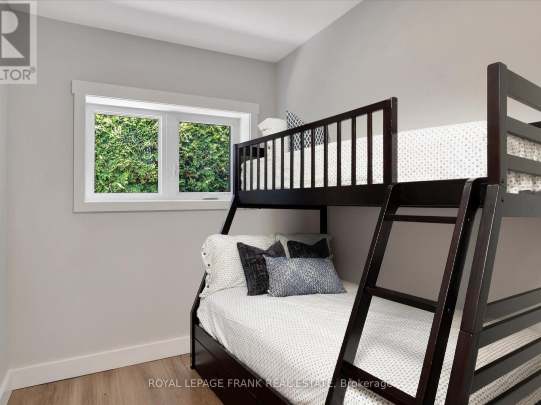 178 Front Street W, Sturgeon Lake
